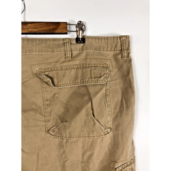 Wrangler Cargo Shorts 48 Mens Khaki Utility Pockets 100% Cotton Tan Light Brown - Picture 2 of 6